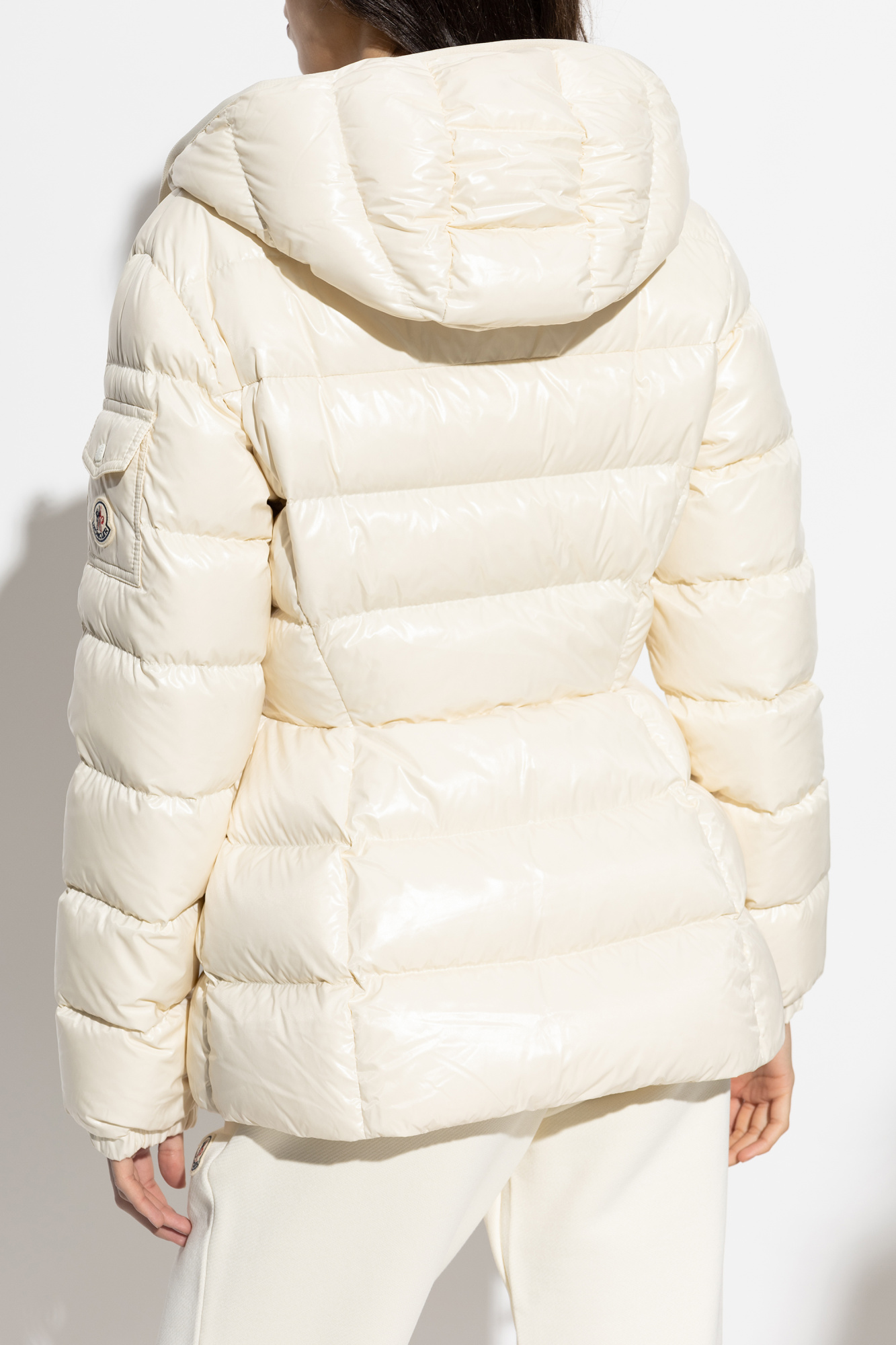 ジャケット MONCLER Barante fitted down jacket Cream 